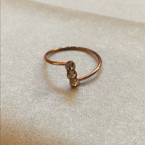 Diamond ring - Picture 1 of 1